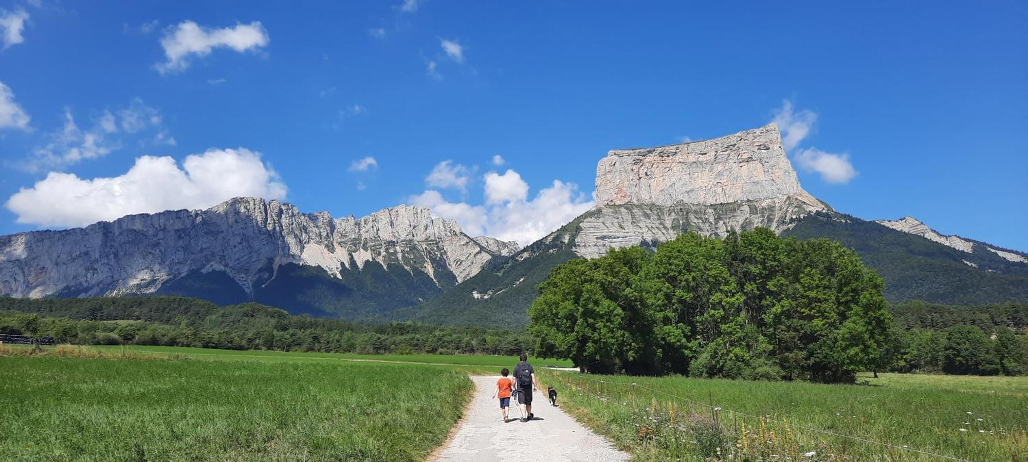 Les Vagabonds Du Mont Bed and Breakfast Chichilianne Εξωτερικό φωτογραφία