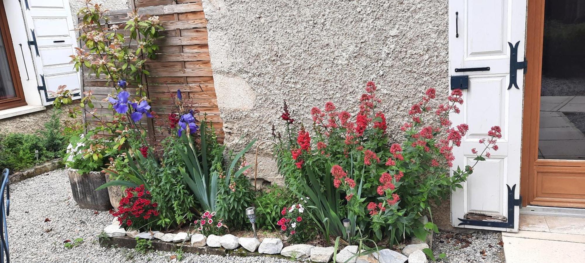 Les Vagabonds Du Mont Bed and Breakfast Chichilianne Εξωτερικό φωτογραφία