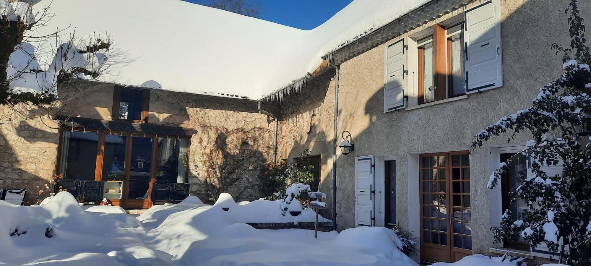 Les Vagabonds Du Mont Bed and Breakfast Chichilianne Εξωτερικό φωτογραφία